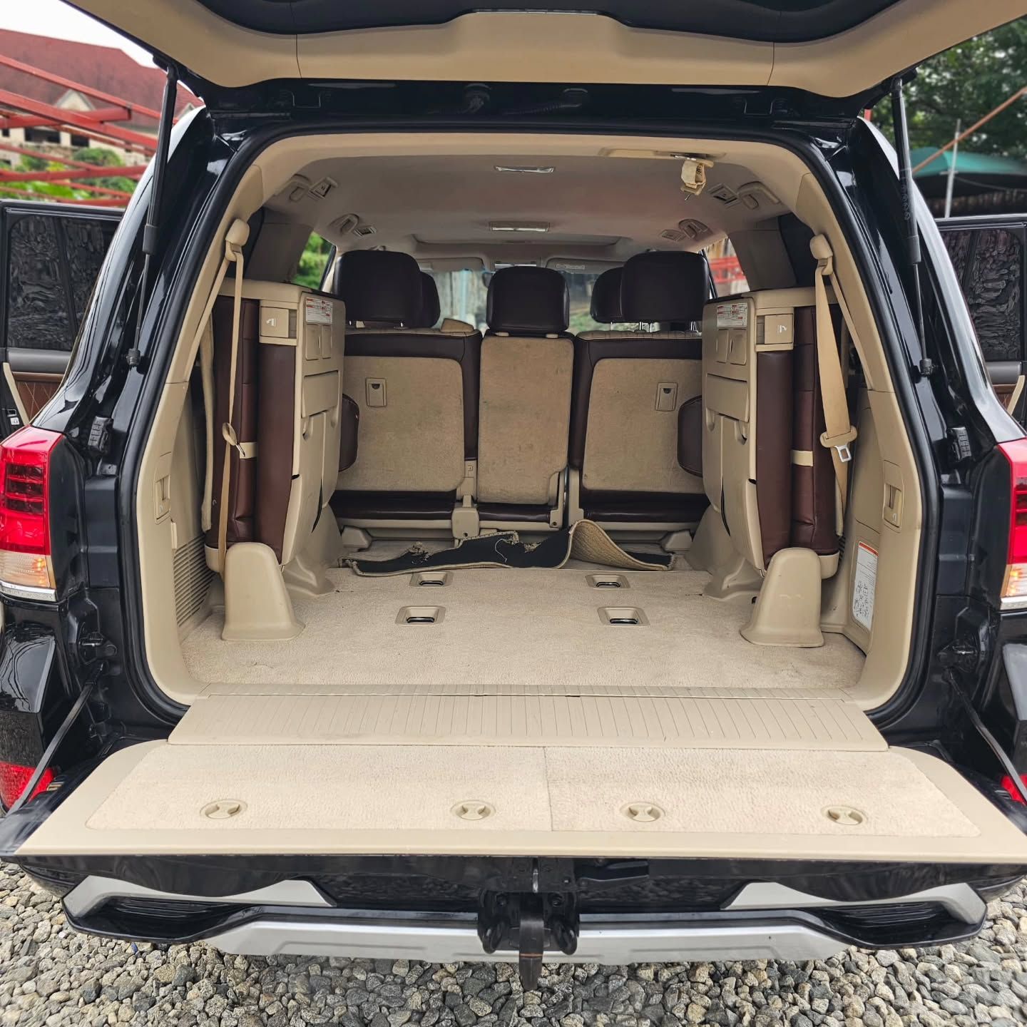 2020 Toyota Land Cruiser | Kendomon Motors - View 3