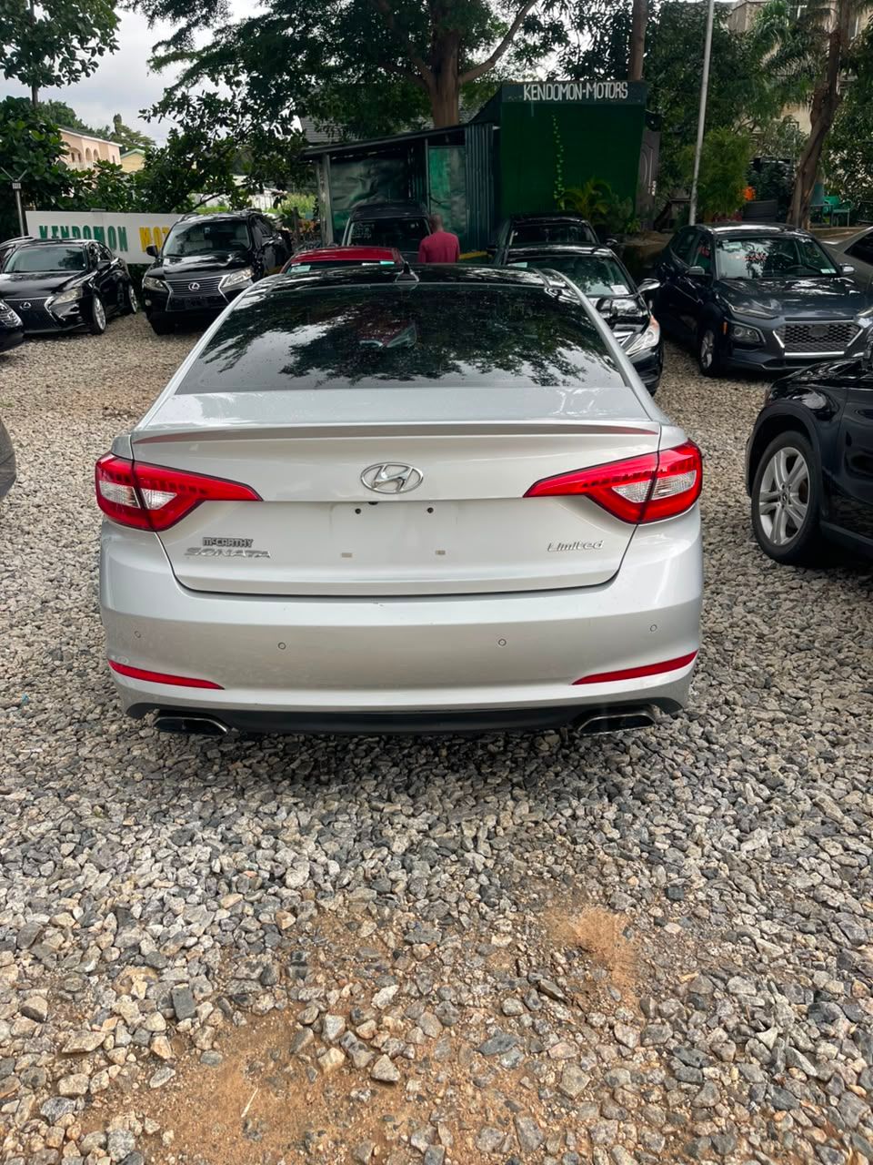 2014 Hyundai Sonata - View 4